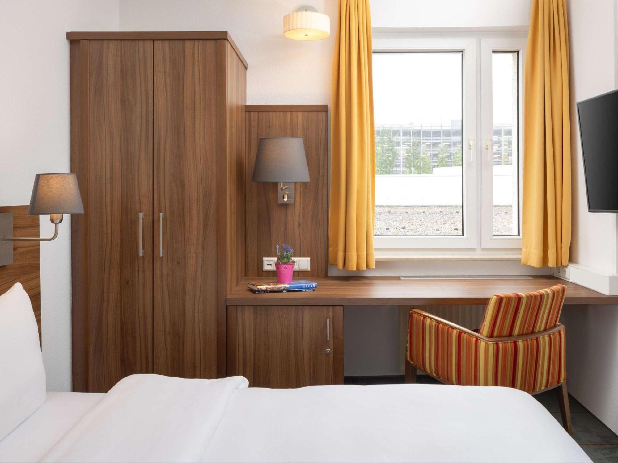 Greet Hotel Darmstadt - An Accor Hotel - Екстериор снимка